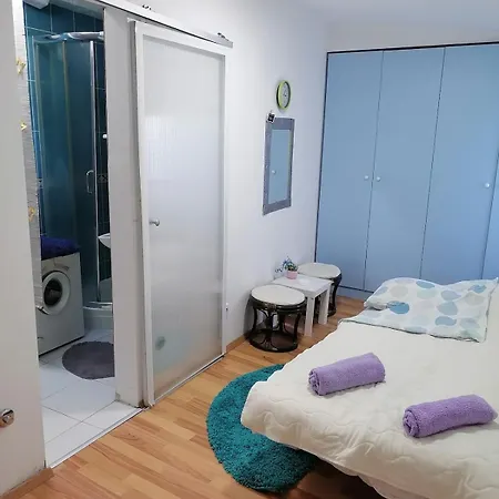 Apartment Small Cost Dorcol *